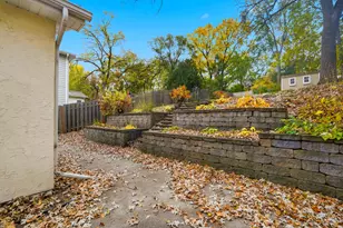 4237 Crocker Ave, Edina, MN 55416 - Photo 6