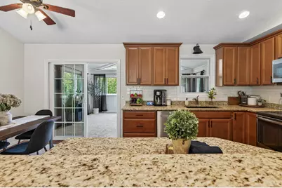 2181 Helena Road N, Oakdale, MN 55128 - Photo 18