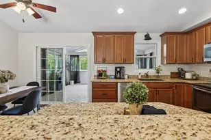 2181 Helena Rd N, Oakdale, MN 55128 - Photo 18