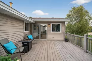 2181 Helena Rd N, Oakdale, MN 55128 - Photo 14