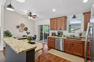 2181 Helena Rd N, Oakdale, MN 55128 - Photo 26