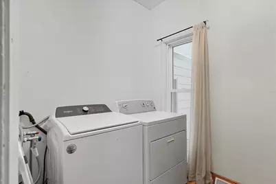 137 N Oak Street, Ellsworth, WI 54011 - Photo 10