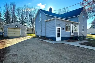 2716 Canterbury Dr, Bigelow, MN 56117 - Photo 1