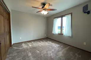 101 Brittany Way SE, Grand Meadow, MN 55936 - Photo 14