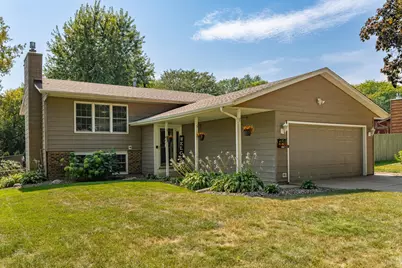 414 31st Street NW, Rochester, MN 55901 - Photo 1