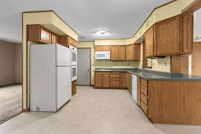 1005 4th Avenue NE, Little Falls, MN 56345 - Photo 6