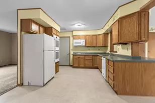 1005 4th Ave NE, Little Falls, MN 56345 - Photo 6