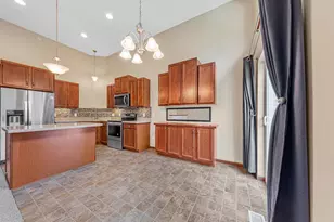 15244 Maryland Ave, Savage, MN 55378 - Photo 16