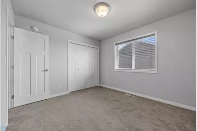5894 58th Avenue S, Fargo, ND 58104 - Photo 14