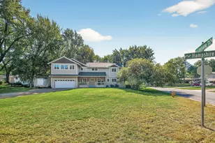 1865 Hampshire Ln N, Golden Valley, MN 55427 - Photo 1