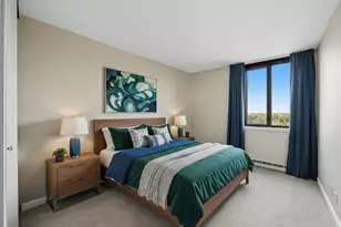 1181 Edgcumbe Rd, Saint Paul, MN 55109 - Photo 6