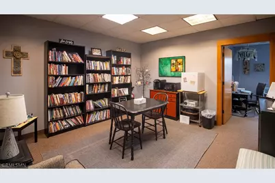 1221 3rd Avenue SW #230, Rochester, MN 55902 - Photo 4