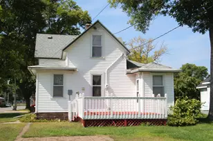 451 2nd St E, Hector, MN 55342 - Photo 1