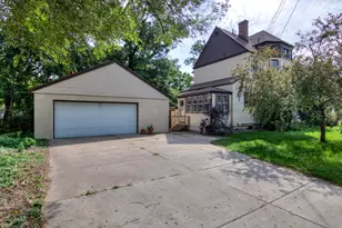 324 Coleman St, Chippewa Falls, WI 54729 - Photo 32