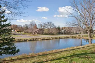 14230 44th Pl N, Plymouth, MN 55446 - Photo 6