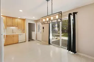 4864 Woodcrest Rd, White Bear Lake, MN 55110 - Photo 6