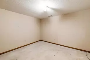 4864 Woodcrest Rd, White Bear Lake, MN 55110 - Photo 18