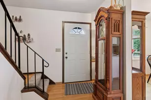 72 River Woods Ln, Burnsville, MN 55337 - Photo 4