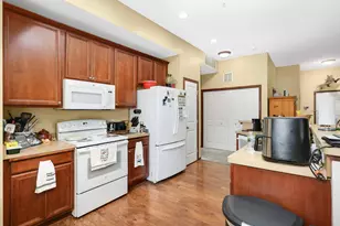 1840 Freedom Ln, Chanhassen, MN 55317 - Photo 10