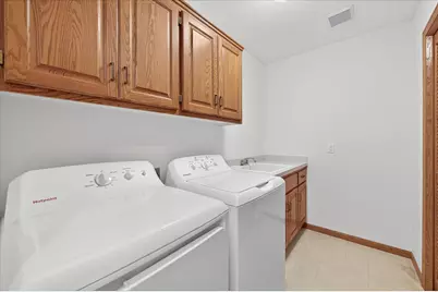 1020 Horizon Street, Vadnais Heights, MN 55127 - Photo 20