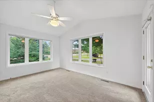 1020 Horizon St, Vadnais Heights, MN 55127 - Photo 14