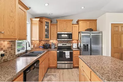 640 Robert Avenue N, Maple Lake, MN 55358 - Photo 2