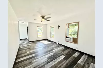 207 E Broadway Street, Redwood Falls, MN 56283 - Photo 6