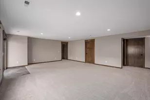 1633 Rolling Hills Ln, River Falls, WI 54022 - Photo 28