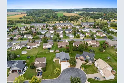 1633 Rolling Hills Lane, River Falls, WI 54022 - Photo 38