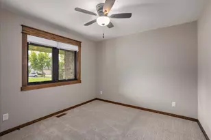 1633 Rolling Hills Ln, River Falls, WI 54022 - Photo 24