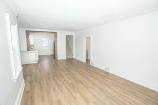 1923 N 28th St, Superior, WI 54880 - Photo 4