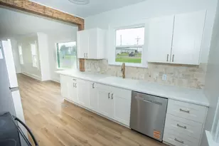 1923 N 28th St, Superior, WI 54880 - Photo 8