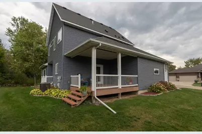 3585 Bridgeview Drive SE, Rochester, MN 55904 - Photo 48