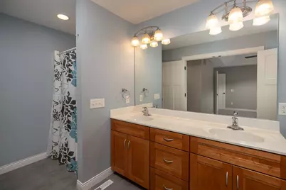 3585 Bridgeview Drive SE, Rochester, MN 55904 - Photo 32