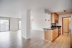 1225 Lasalle Ave, Minneapolis, MN 55403 - Photo 10