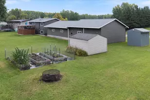 808 Center Dr NW, Chisholm, MN 55719 - Photo 52