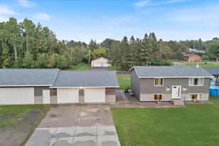 808 Center Dr NW, Chisholm, MN 55719 - Photo 1