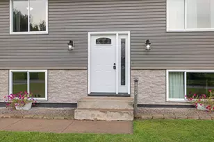 808 Center Dr NW, Chisholm, MN 55719 - Photo 4