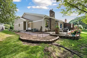 9212 Hyland Creek Rd, Bloomington, MN 55437 - Photo 1