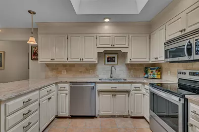 261 Park Avenue S, Saint Cloud, MN 56301 - Photo 4