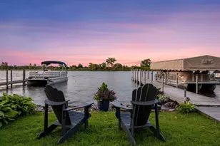 2819 McKenzie Point Rd, Minnetonka, MN 55391 - Photo 1