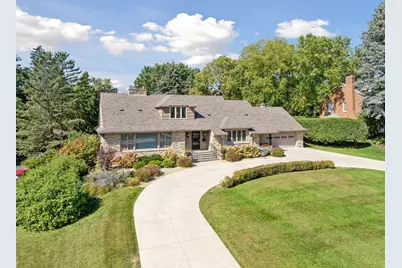 1619 Edgcumbe Road, Saint Paul, MN 55116 - Photo 1