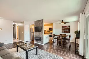 5275 Balmoral Ln, Bloomington, MN 55437 - Photo 2