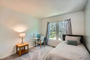 5275 Balmoral Ln, Bloomington, MN 55437 - Photo 20