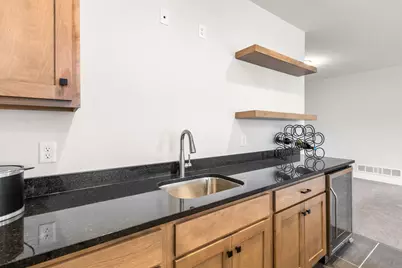 7082 Weston Lane N, Maple Grove, MN 55311 - Photo 30