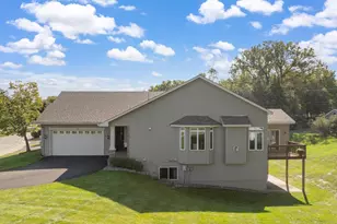 4725 Adair Ct, Crystal, MN 55429 - Photo 12