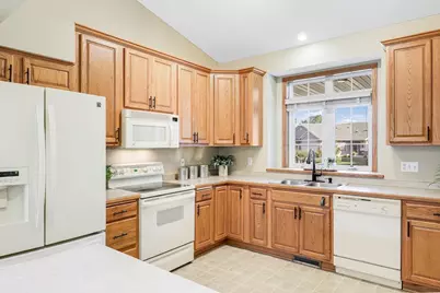 4725 Adair Court, Crystal, MN 55429 - Photo 18