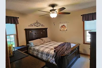203 3rd Avenue E, Lamberton, MN 56152 - Photo 16