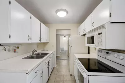 329 Geneva Avenue N #411, Oakdale, MN 55128 - Photo 8