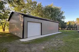 1110 Eckert St NW, Alexandria, MN 56308 - Photo 6